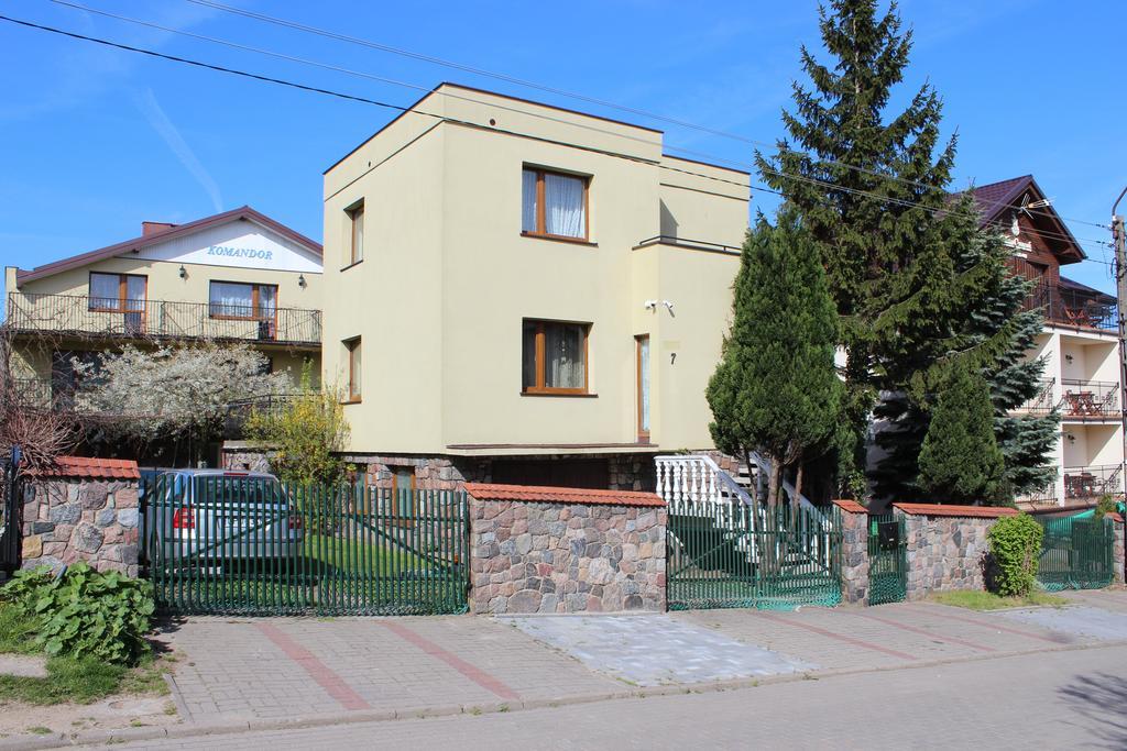 Dw Komandor Apartment Władysławowo Екстериор снимка